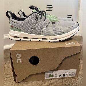 On Running Kids Sneakers in Gray and Green